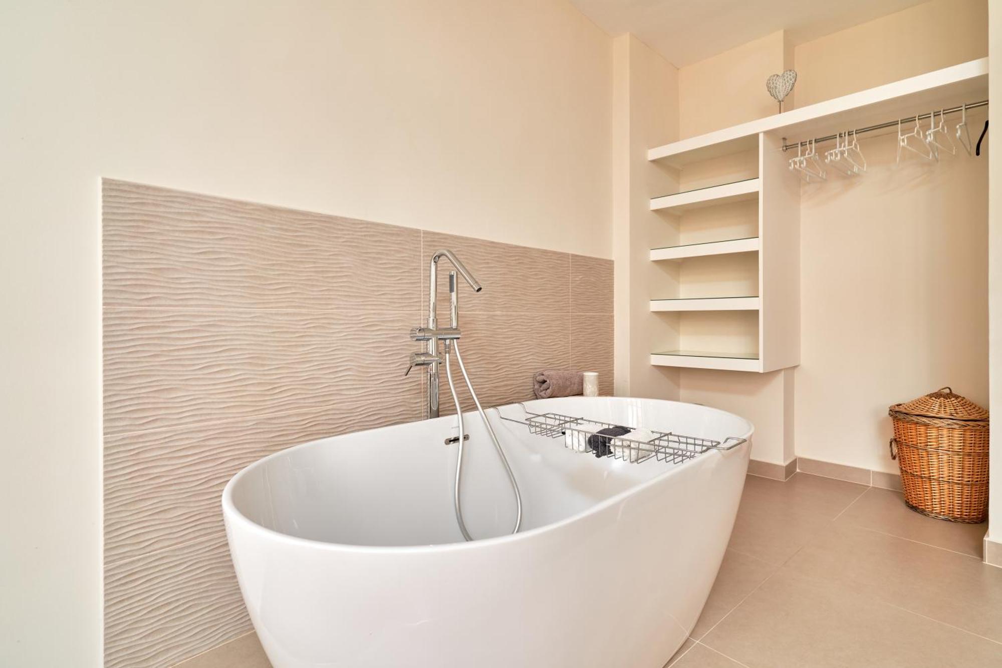 Luxury 1St Floor Apartment In Nerja Exterior photo