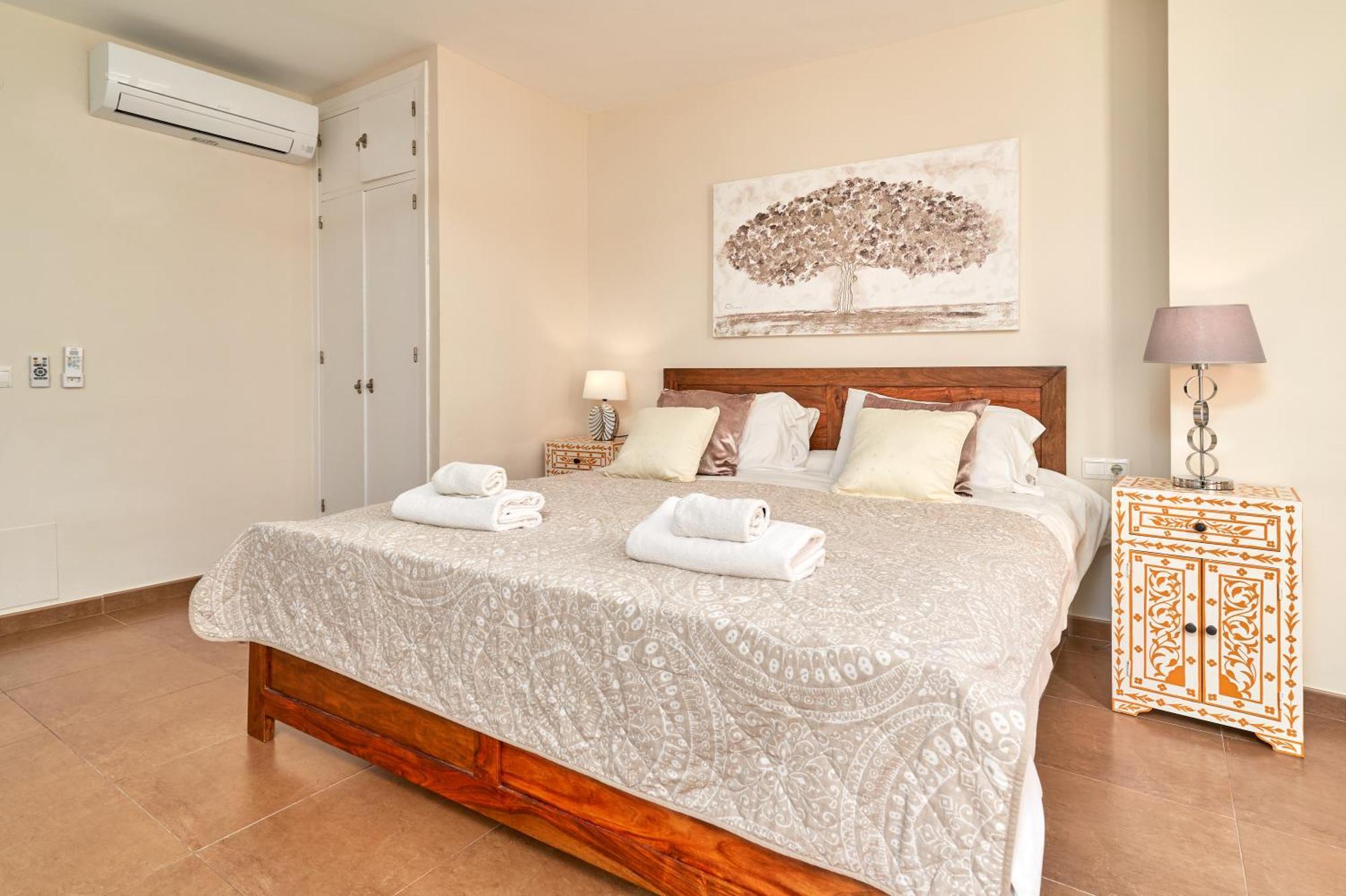Luxury 1St Floor Apartment In Nerja Exterior photo